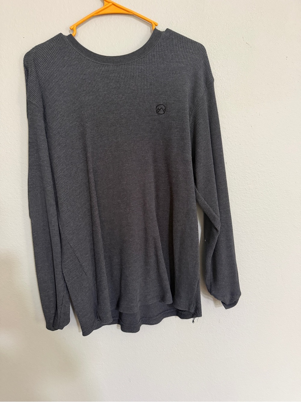 Men's Long-Sleeve Waffle Crewneck Shirt - Charcoal Gray